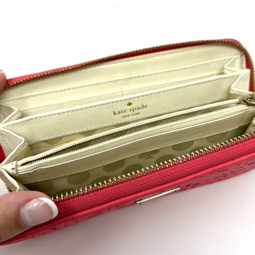 Kate Spade Wallet - Picture 11 of 12